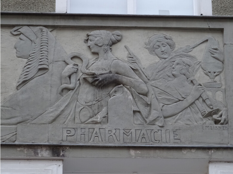 c. Werner Gerold_Clessin’sche Stadtapotheke.jpg