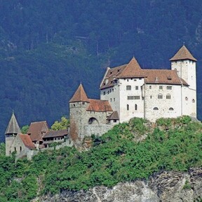 c. Joseph Hendrix_Ansicht der Burg Gutenberg, Balzers.jpg